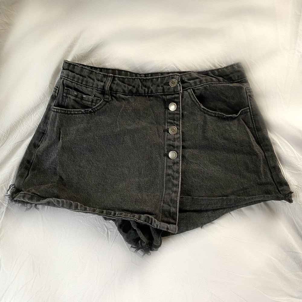 Black Denim Dark Washed Skort - Picture 1 of 3